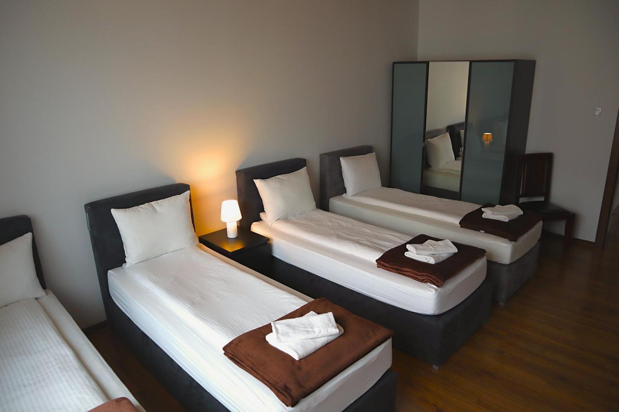 Fogra Travel Apartment Cracovie Extérieur photo