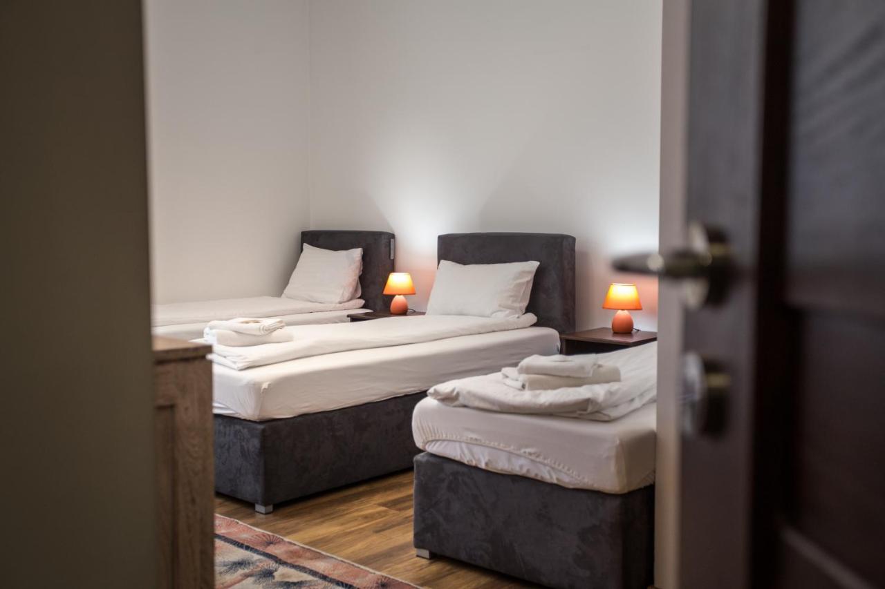 Fogra Travel Apartment Cracovie Extérieur photo